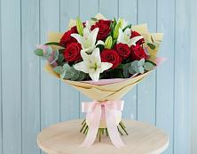 Букет цветов из:  Лилии и Розы в Айдарово