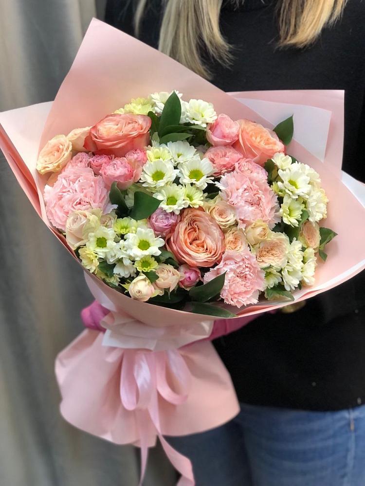 Букет цветов из: Гвоздики, Розы и Хризантемы в Айдарово