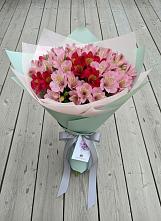 Букет цветов из:  Альстромерии в Айдарово