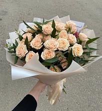 Букет Кремовые розы Латте в Айдарово