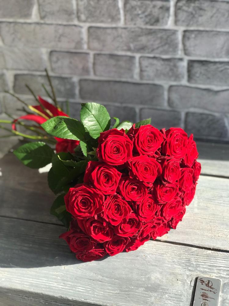 Букет Красные розы Фридом в Айдарово