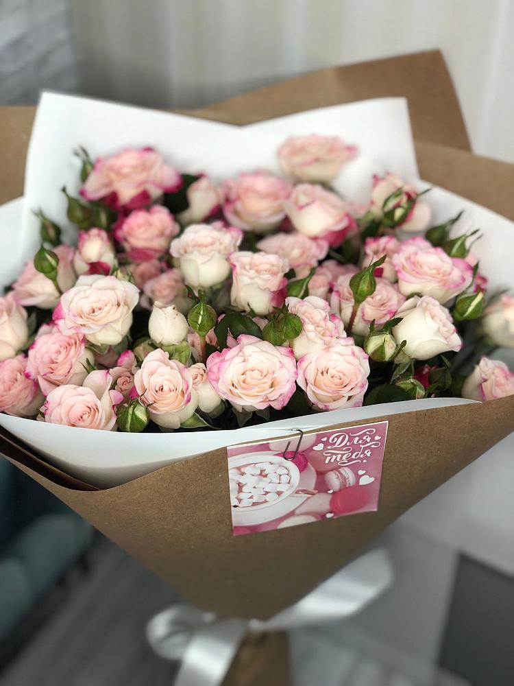 Букет цветов из: Розы в Айдарово