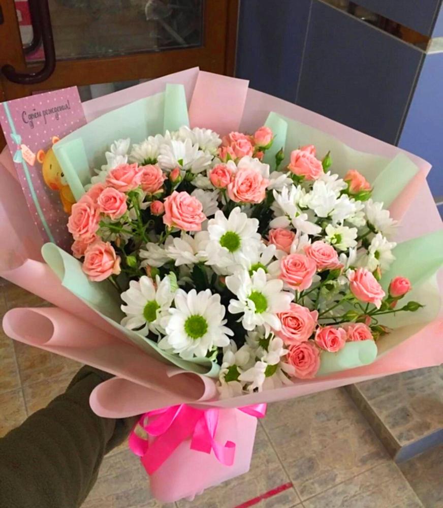 Букет цветов из: Розы и Хризантемы в Айдарово