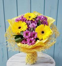 Букет цветов из:  Хризантемы и Герберы в Айдарово