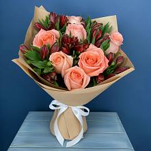 Букет цветов из:  Розы и Альстромерии в Айдарово