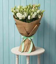 Букет цветов из:  Лизиантусы в Айдарово