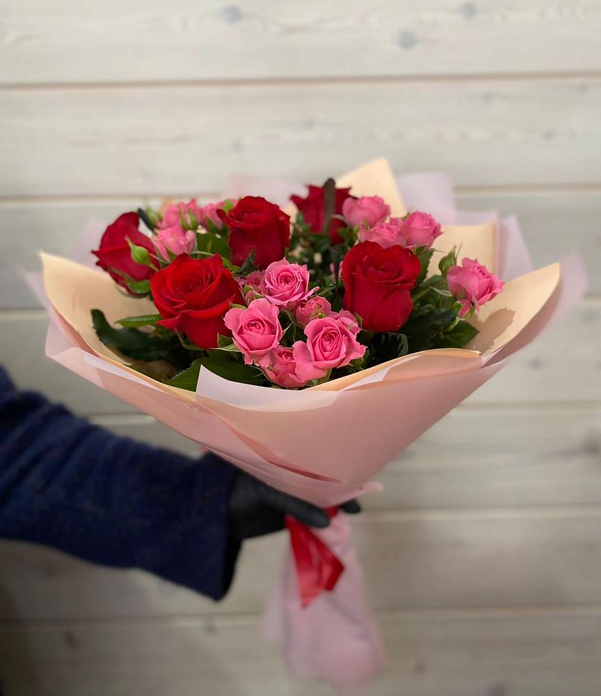 Букет цветов из: Розы в Айдарово
